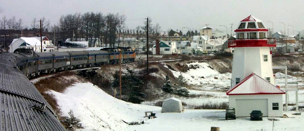 Projet de wagons autorail entre Matapédia et Gaspé: Rencontre positive avec le ministre Poëti
